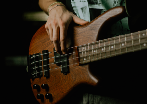 Mastering Guitar: From Basics to Advanced